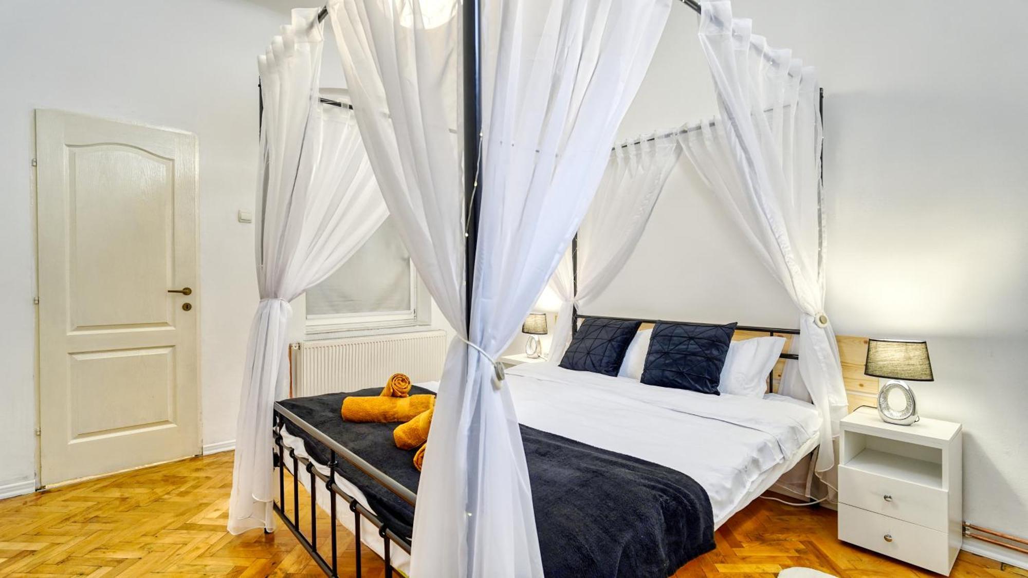 Intimo Oldtown Romantic Apartment 布拉索夫 外观 照片